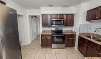 105 Margaret St, Auburndale, FL 33823