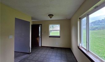 1421 S 6th St, Atchison, KS 66002