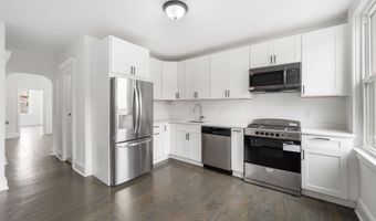 52 E 48TH St, Bayonne, NJ 07002
