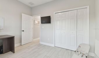 5424 SILVER SUN Dr, Apollo Beach, FL 33572