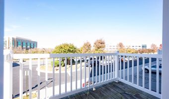 42183 SHORECREST Ter, Aldie, VA 20105