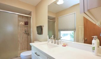 910 S Vista Dr, Algonquin, IL 60102