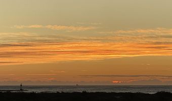22 E 7TH St, Barnegat Light, NJ 08006