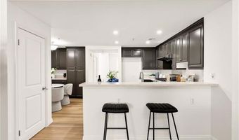 68 E Bay State St 3G, Alhambra, CA 91801