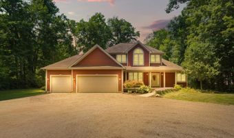 2850 Lee Marie Dr, Adrian, MI 49221