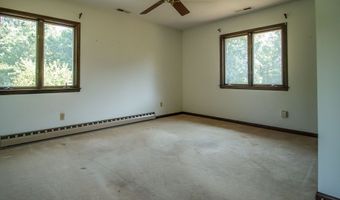 183 Crown St, Bristol, CT 06010