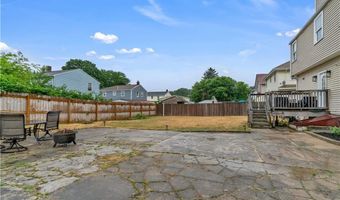 86 Westwood Ave, Cranston, RI 02905