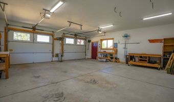 149 Saladon Rd, Angel Fire, NM 87710