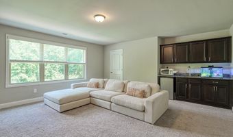 205 Colfax Dr, Boiling Springs, SC 29316