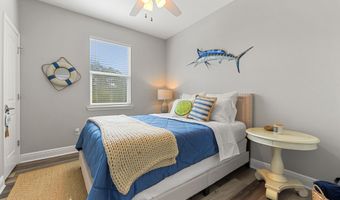 4039 Bonita St, Bay St. Louis, MS 39520