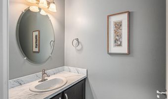 5610 Arbor Chase Dr, Ann Arbor, MI 48103