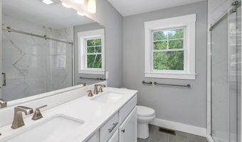 650 Alton Mountain Rd, Alton, NH 03810