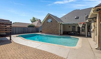 901 Green Brook Dr, Allen, TX 75002