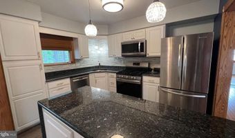 2319 STATE St, Atco, NJ 08004