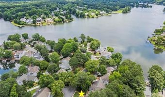 1605 Spinnaker Dr, Alpharetta, GA 30005