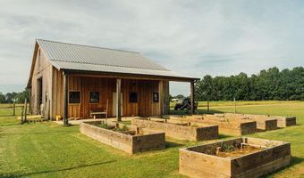 447 County Road 215, Abbeville, MS 38601