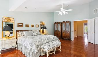 10104 BALDWIN Ct, Bethesda, MD 20817