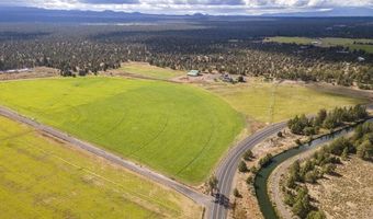 24585 Dodds Rd, Bend, OR 97701