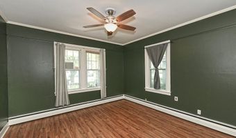 23 Maple Dr, Amityville, NY 11701