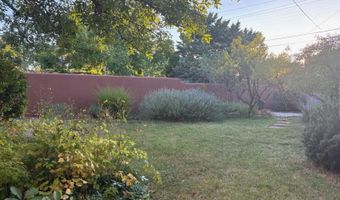 525 SOLANO Dr SE, Albuquerque, NM 87108