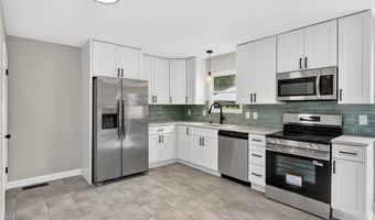 643 Washington Dr, Arnold, MO 63010