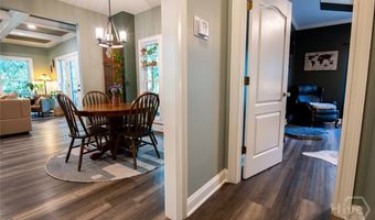 514 Harris Hills Dr, Athens, GA 30607