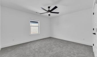 7001 SW Basswood Ave, Bentonville, AR 72713