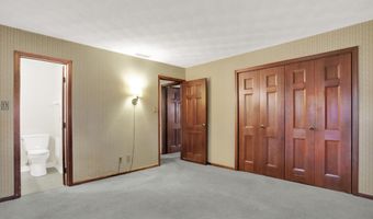 837 Mellowood Dr, Indianapolis, IN 46217