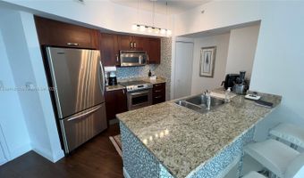 19900 E Country Club Dr 1014, Aventura, FL 33180