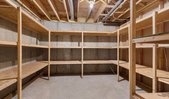 1402 N Arch St, Aberdeen, SD 57401
