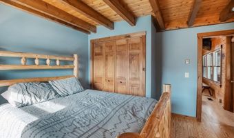 86 Smith Point Rd, Alton, NH 03810