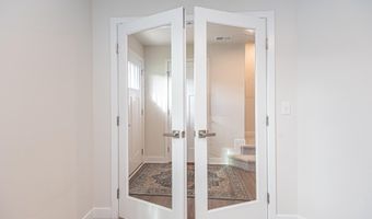 8626 S PARK Dr 6, Berlin, MD 21811