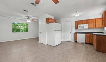 11052 Wilson St, Bay St. Louis, MS 39520