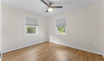 2303 RIVERVIEW Ter, Alexandria, VA 22303