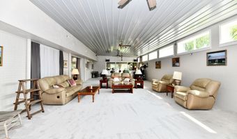 1910 Ivy Dr, Anderson, IN 46011