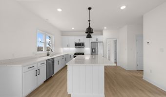 119 W Tampa, Villas, NJ 08251