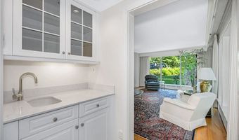 246 Highland Rd, Andover, MA 01810