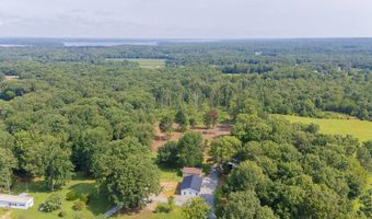 1000 Point Mason Rd, Big Sandy, TN 38221