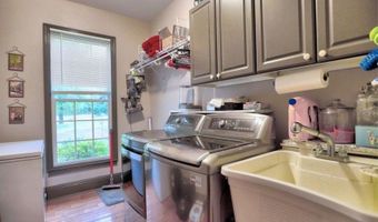 330 FLINT HILL Rd, Aragon, GA 30104