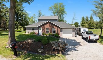 5701 Marine Rd, Alhambra, IL 62001
