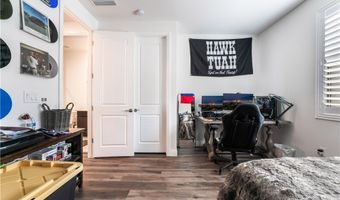 212 Harris Peak St, Las Vegas, NV 89138