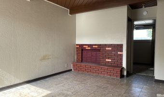 110 Harrison St, Hawthorne, NV 89415