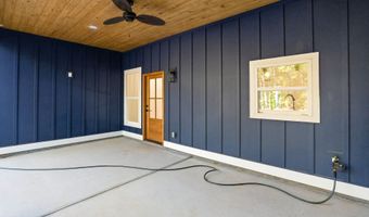 166 Midway Rd, Barnesville, GA 30204