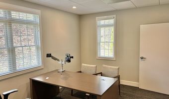 33 Dale Rd, Avon, CT 06001