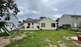 87 Village Dr, Barnegat, NJ 08005