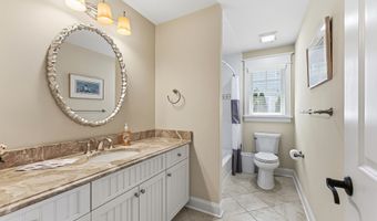 162 75th St, Avalon, NJ 08202