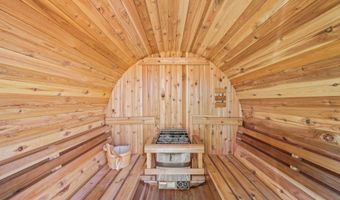 24855 Deer Ln, Bend, OR 97701