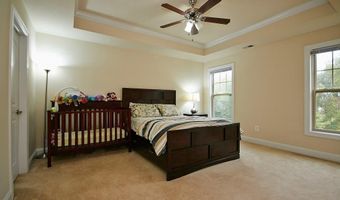 22233 FALLING Ter, Ashburn, VA 20148