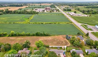 3741 Tittabawassee, Saginaw, MI 48604