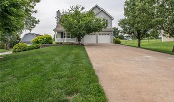 15143 Briarwood Dr, Basehor, KS 66007
